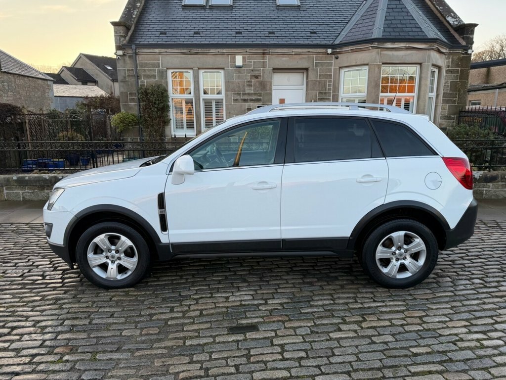 Vauxhall Antara Suv ST14LR White #6