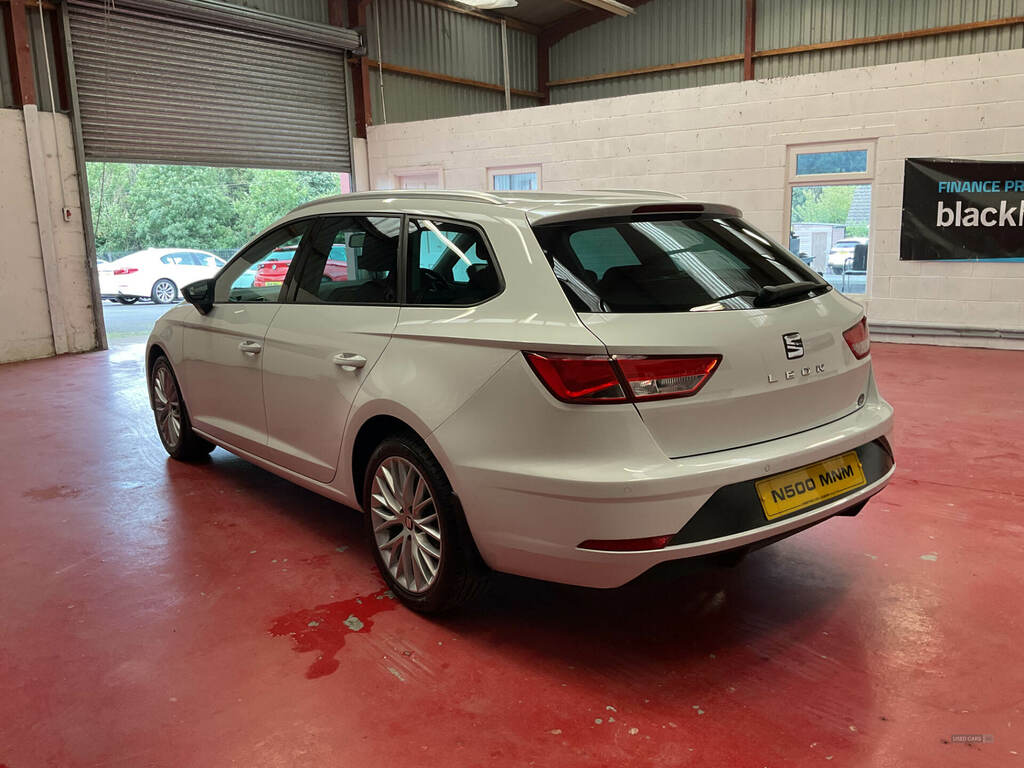 Seat Leon 1.6 Tdi Se Dynamic Ez White #5