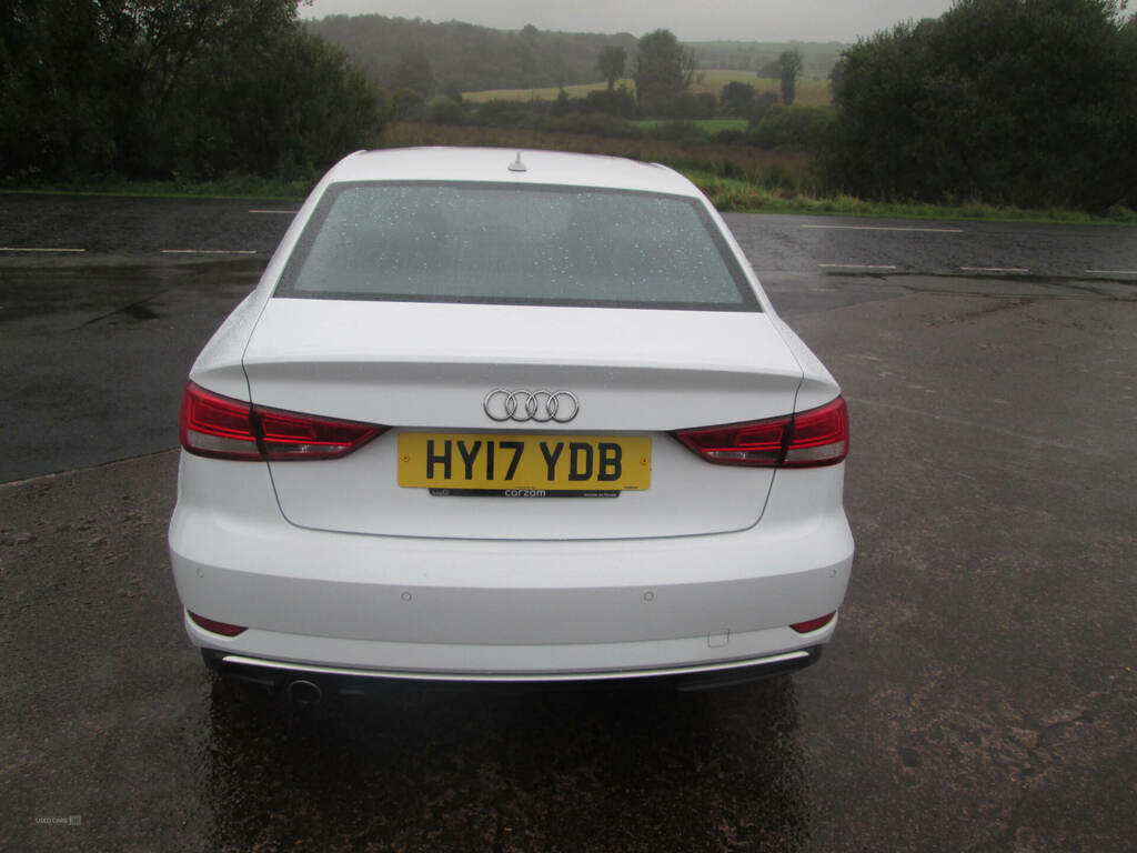 Audi A3 1.6 Tdi Sport S Tronic White #6