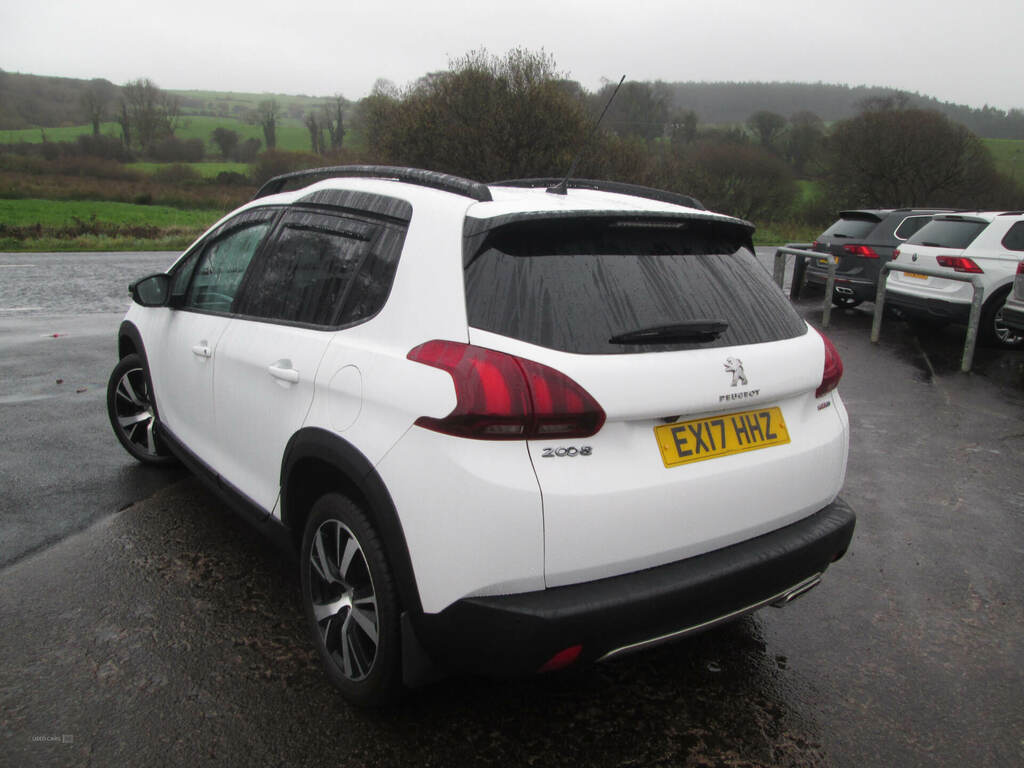 Peugeot 2008 1.6 Bluehdi 120 Gt Line EX17HHZ White #5