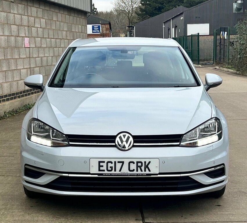 Volkswagen Golf Hatchback 1.6 Tdi Bluemotion Tech Se Nav Euro 6 S EG17CRK Silver #2