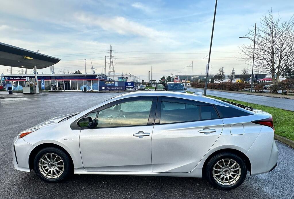 Toyota Prius 1.5 Cvt Silver