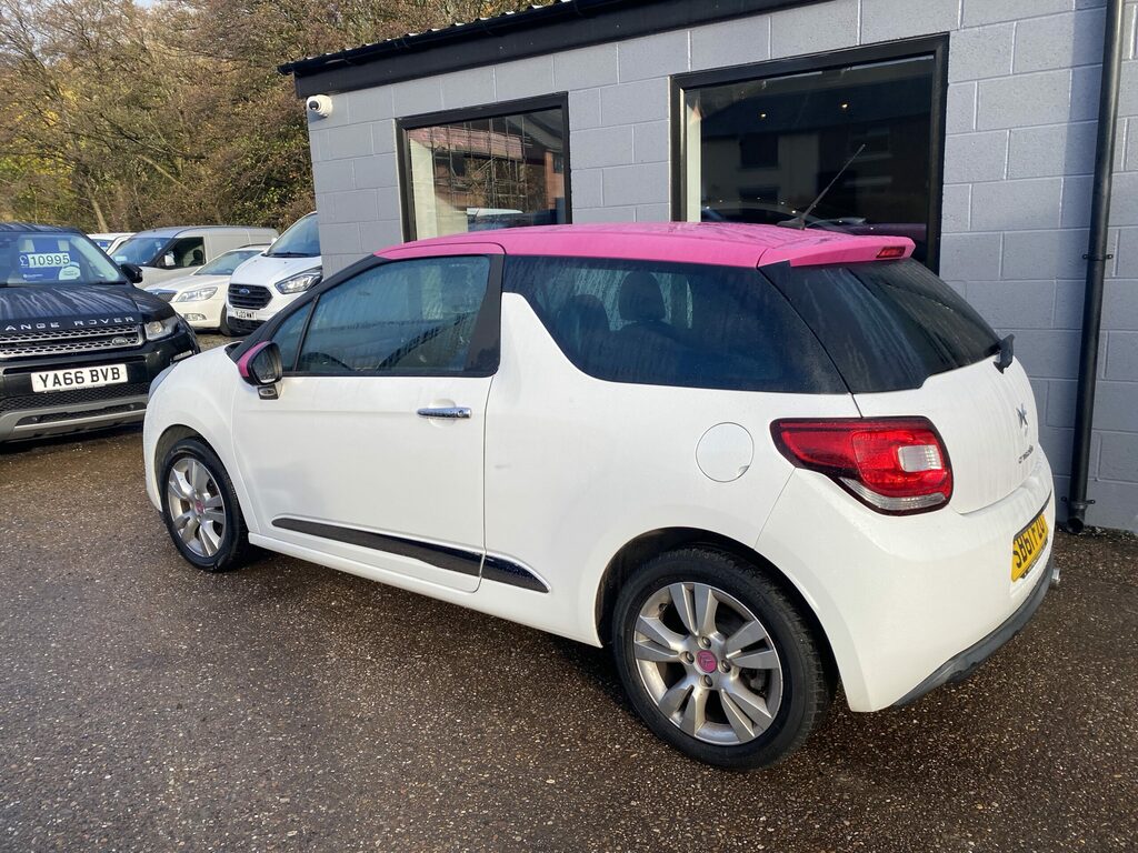 DS DS 3 Hatchback White #15
