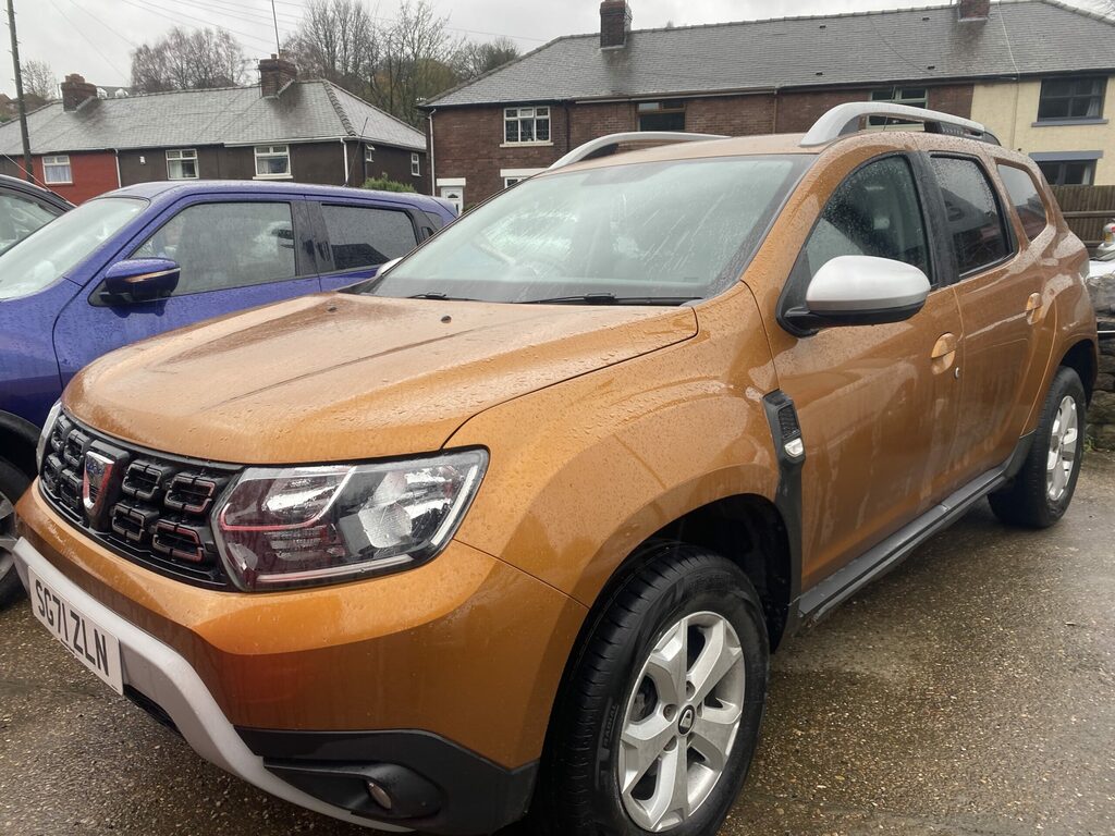 Dacia Duster Dacia Duster Comfort Tce 4X2 1.3. Mpv. 5 D SG71ZLN Orange #2