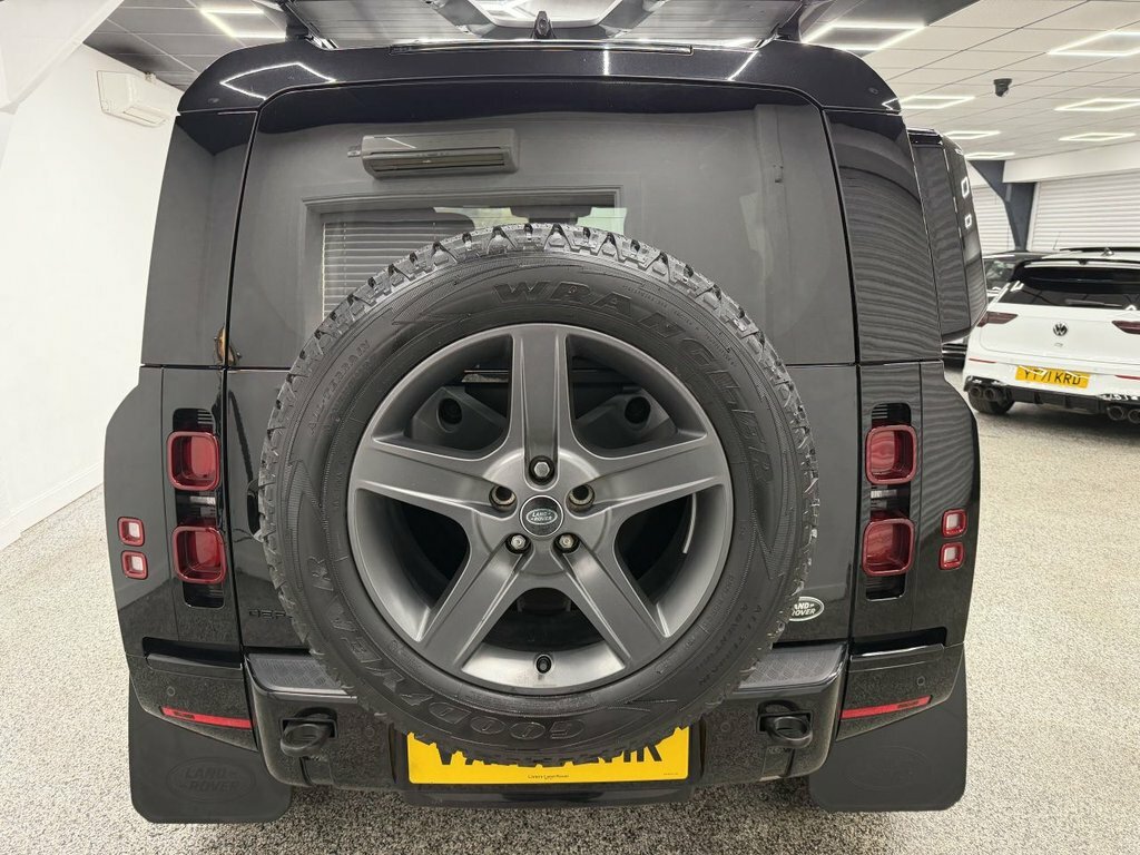 Land Rover Defender Defender Xdynamic Hse D Mhev A VX23XHR Black #4