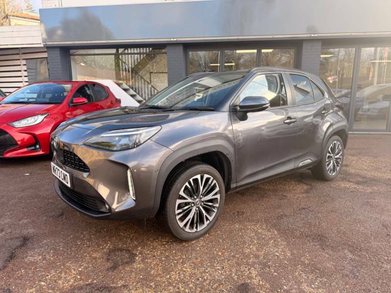 Toyota Yaris Cross 1.5 Hybrid Excel Cvt - Sky View Panoramic Sunr Grey