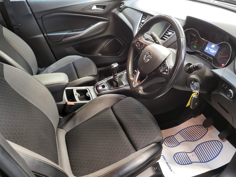 Vauxhall Grandland X Sri Nav FP69PXO Grey #2