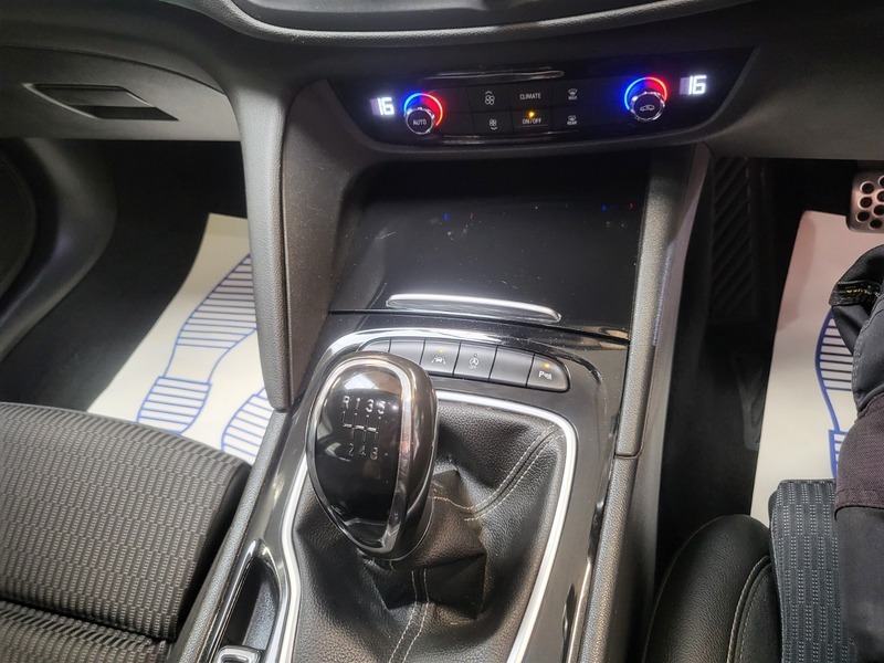 Vauxhall Insignia Grand Sport Sri DO19GLV Grey #6