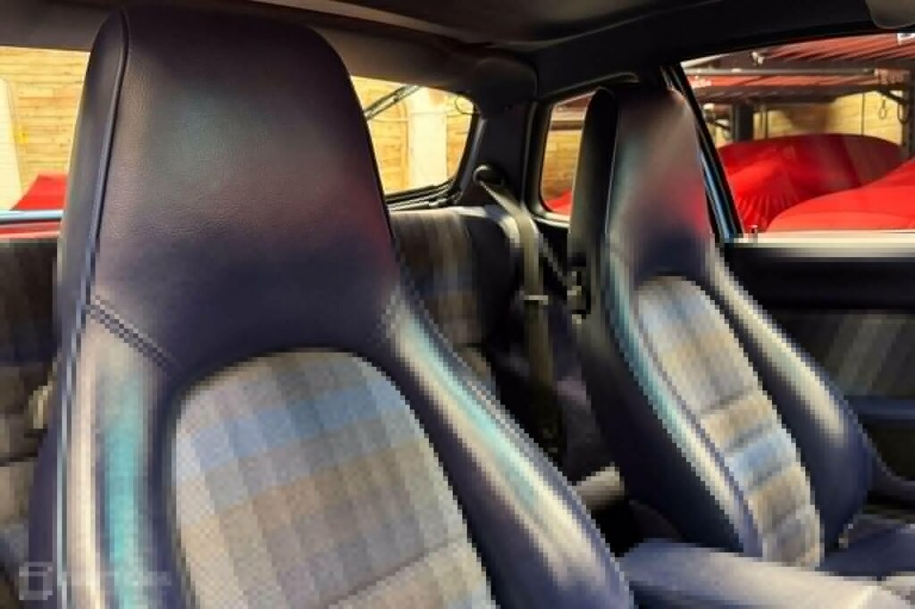 Porsche 968 968 Coupe Blue #13