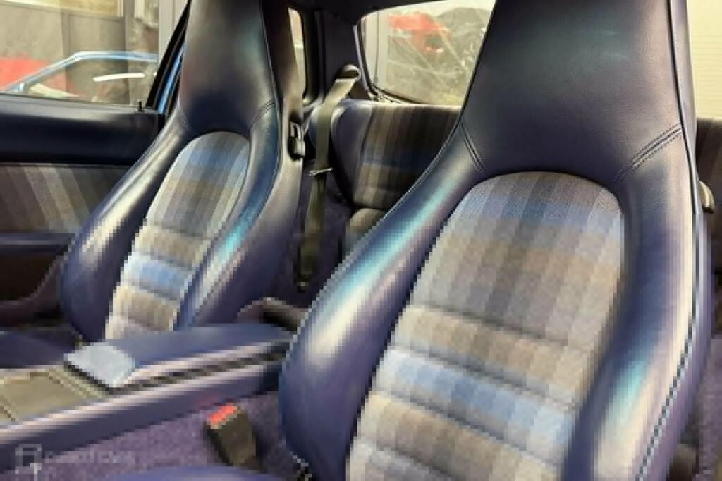 Porsche 968 968 Coupe Blue #26