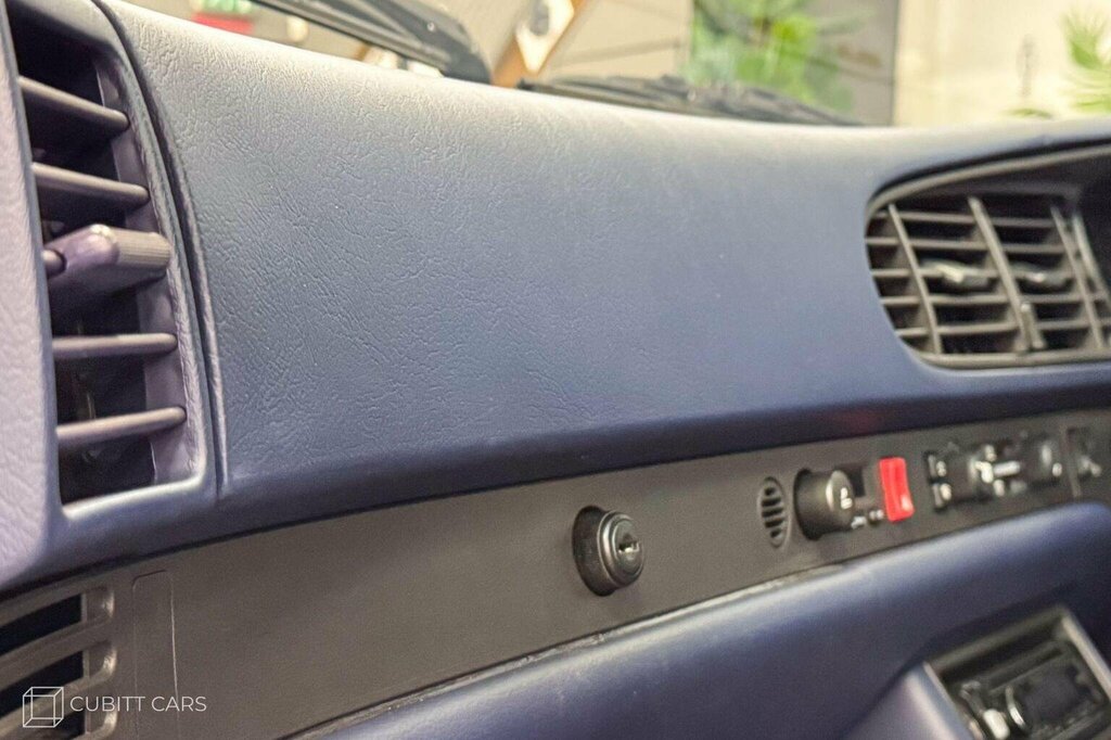 Porsche 968 968 Coupe Blue #27