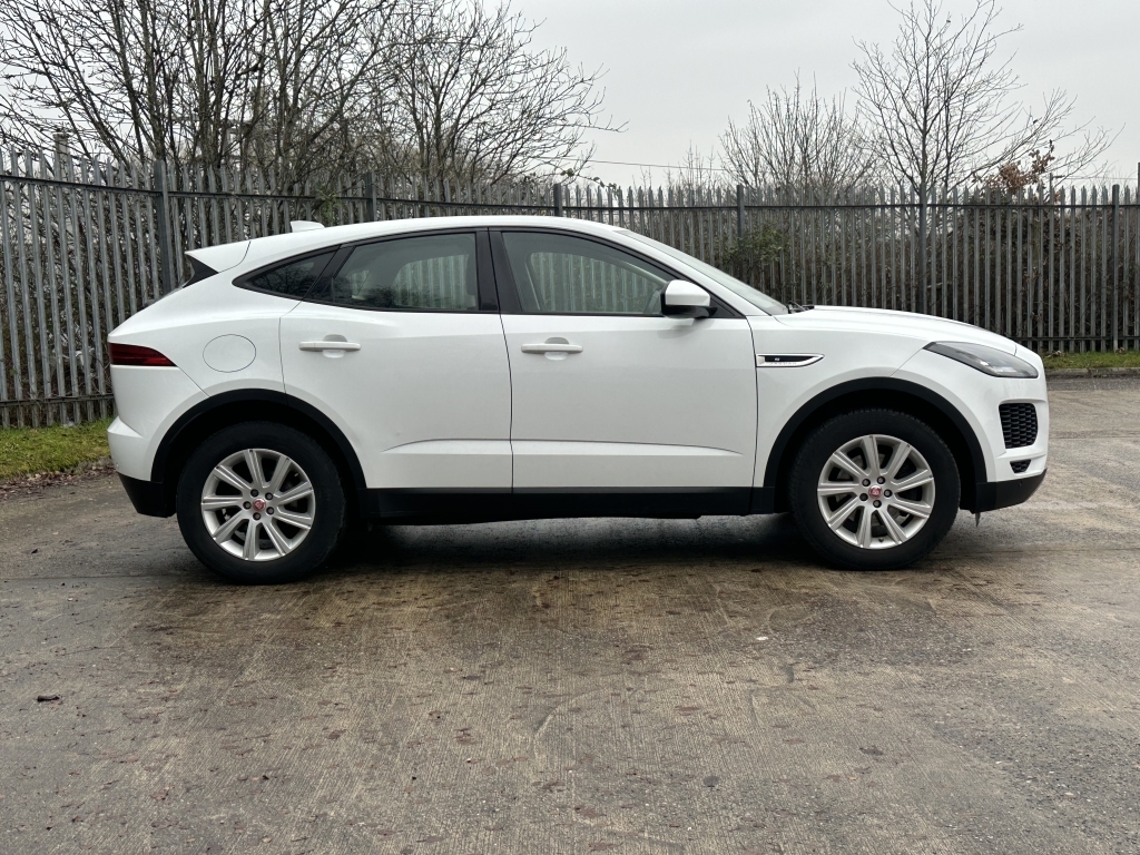 Jaguar E-Pace 2.0 S White #4