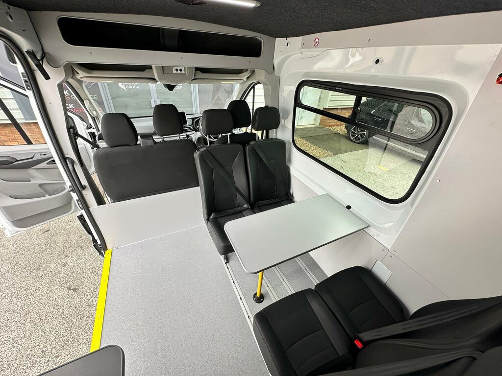 Maxus Deliver 9 Welfare, Kitchen , Toilet Van, Air-con #3
