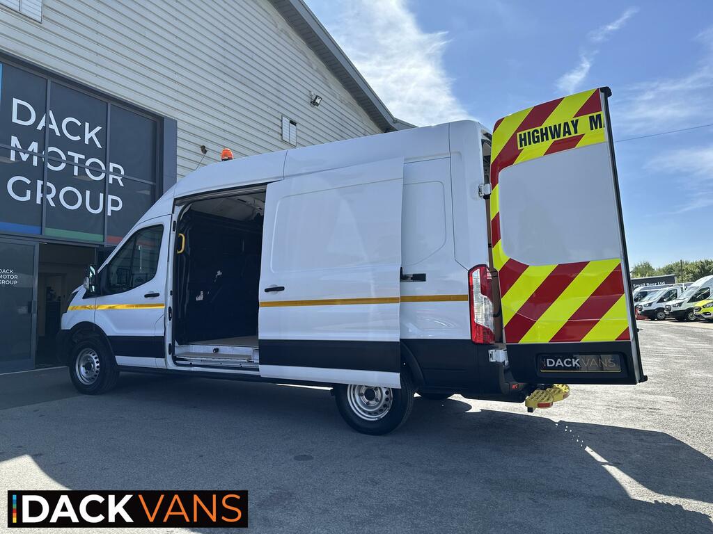 Ford Transit Custom L3h3 130Ps Rwd, Utility, Workshop, Civils, Tow Bar White