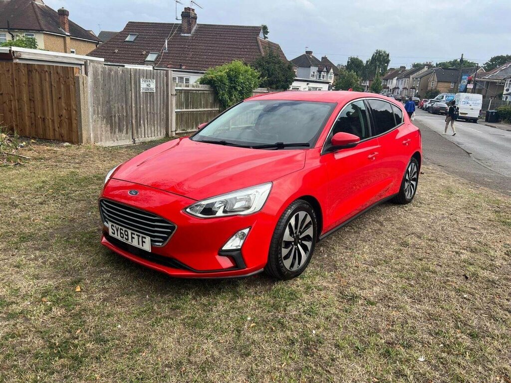 Ford Focus Hatchback 1.5 Ecoblue Zetec Euro 6 Ss 2019 SY69FTF Red #5
