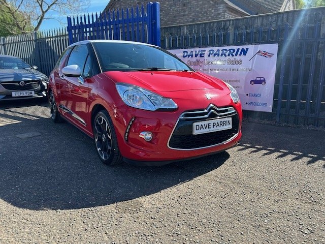 Citroen DS3 Hatchback 1.6 E-hdi Airdream Dstyle Plus 201212 Red