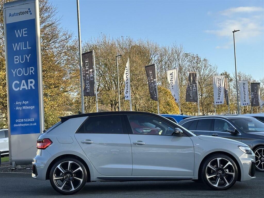 Audi A1 1.0 Tfsi 30 Black Edition Sportback S Tronic Euro EJ23KUX Grey #4