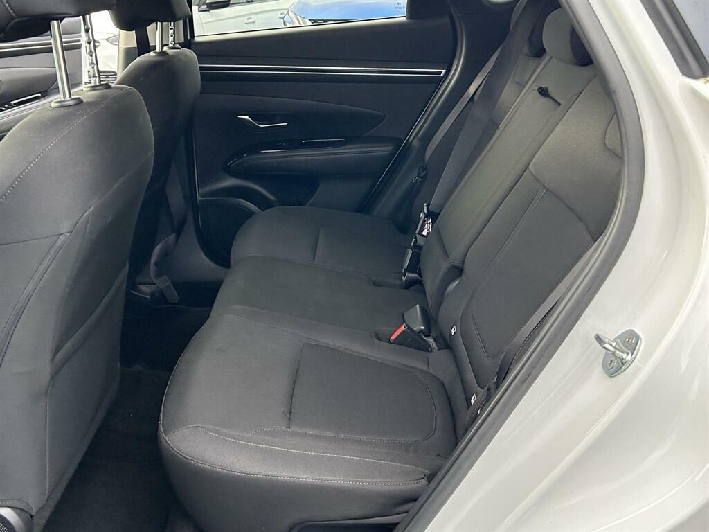 Hyundai Tucson 1.6 T-gdi Mhev Se Connect Euro 6 Ss SO21CZN White #3