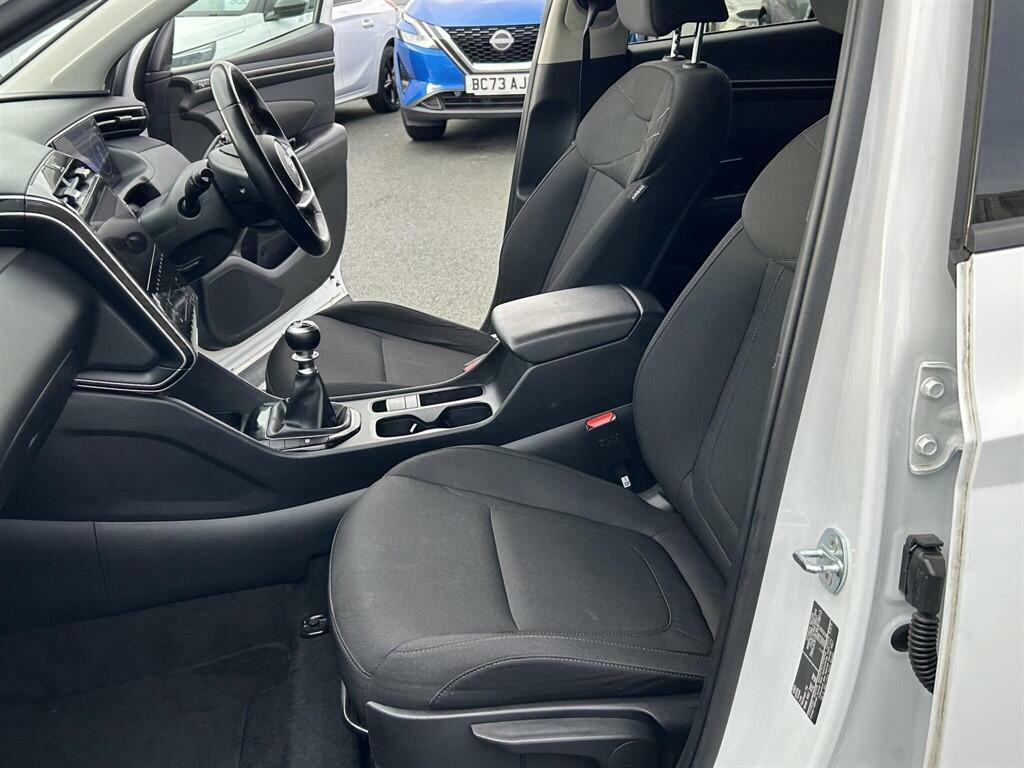 Hyundai Tucson 1.6 T-gdi Mhev Se Connect Euro 6 Ss SO21CZN White #2