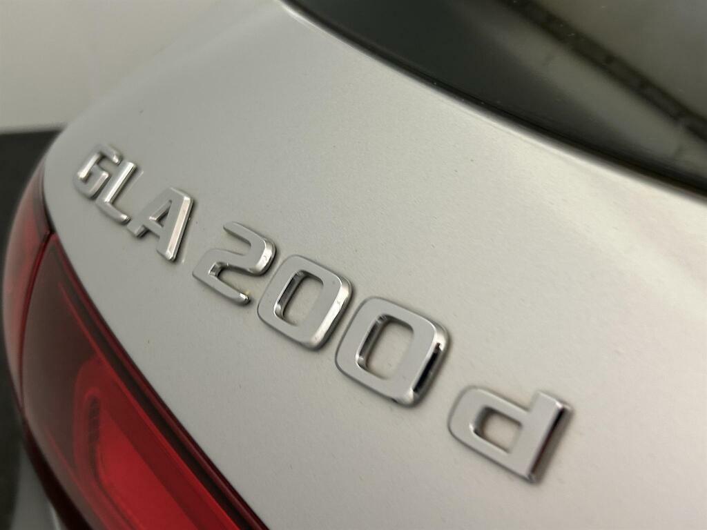 Mercedes-Benz GLA Class 2.0 Gla200d Amg Line Executive 8G-dct Euro 6 S KP71SUX Silver #6