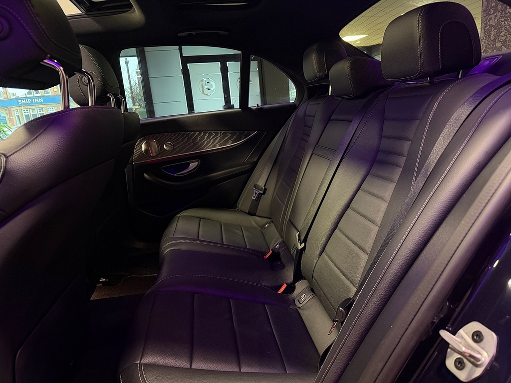 Mercedes-Benz E Class E220dh Mhev Amg Line Night Edition LV22BHE Blue #5