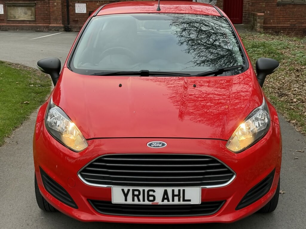 Ford Fiesta 1.3 Studio YR16AHL Red #6