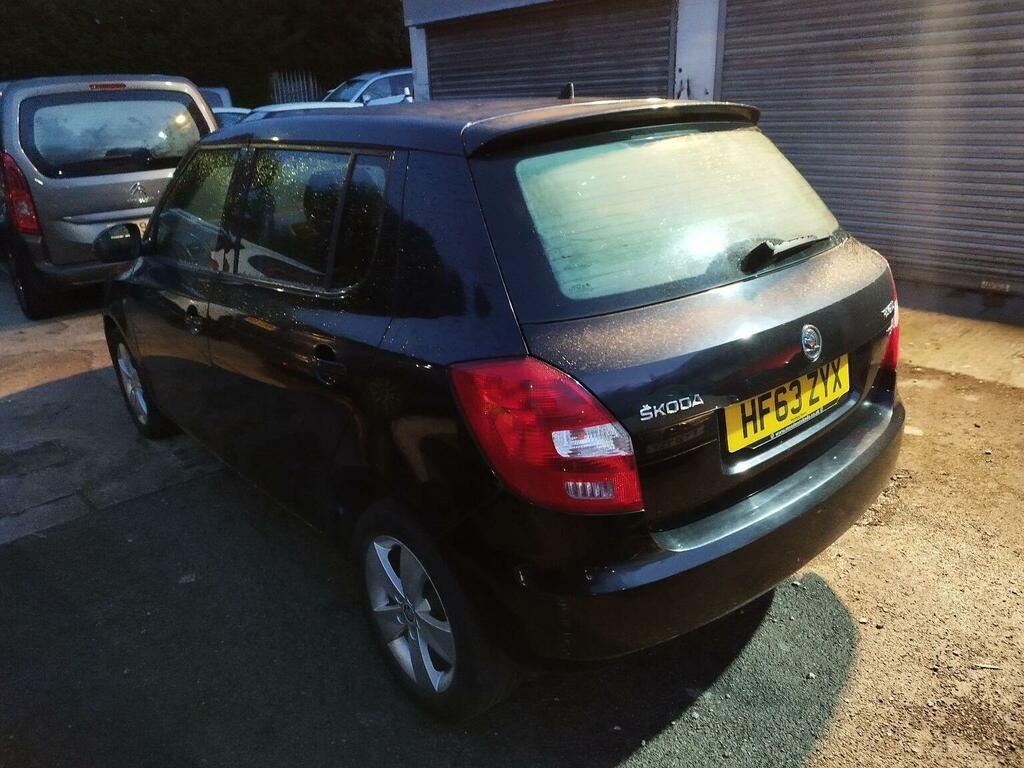 Skoda Fabia 1.2 Tsi Se Dsg Euro 5 Black #3
