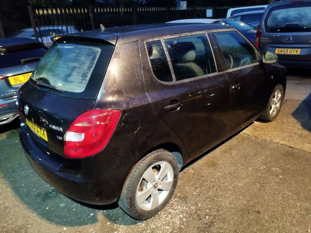 Skoda Fabia 1.2 Tsi Se Dsg Euro 5 Black #2