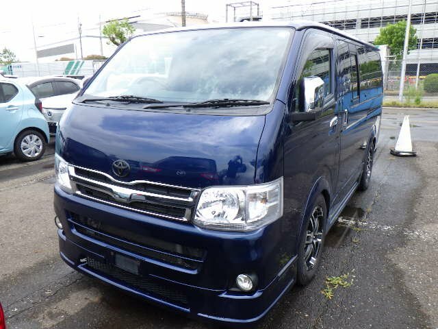 Toyota HiAce 2012 2.5 280 Swb D-4d 95 94 Bhp White #2