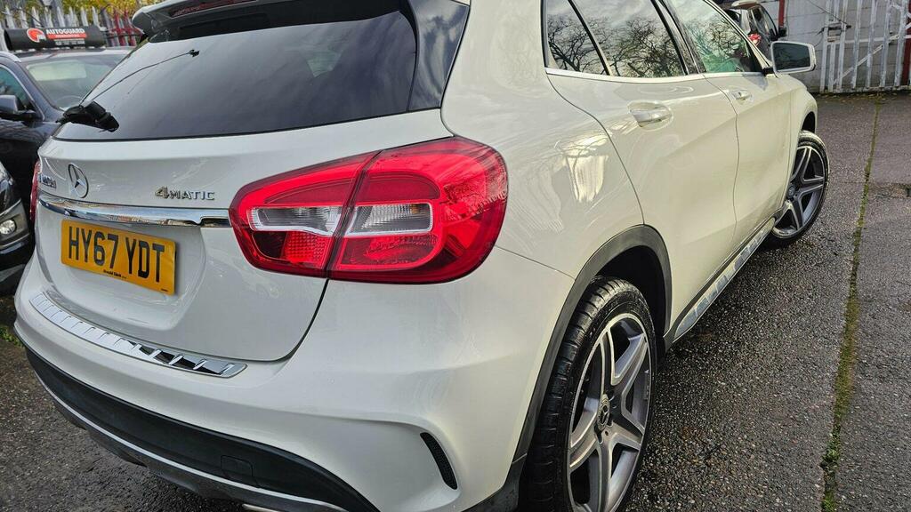 Mercedes-Benz GLA Class 2.1 Gla220d Amg Line 7G-dct 4Matic Euro 6 Ss HY67YDT White #5