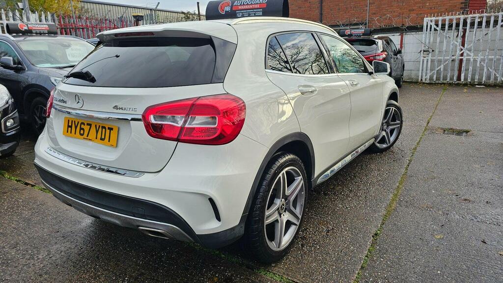 Mercedes-Benz GLA Class 2.1 Gla220d Amg Line 7G-dct 4Matic Euro 6 Ss HY67YDT White #3