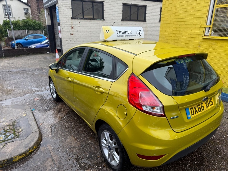 Ford Fiesta Zetec Yellow #6