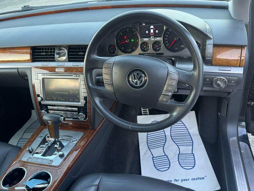 Volkswagen Phaeton V6 Tdi 4Motion Black #23