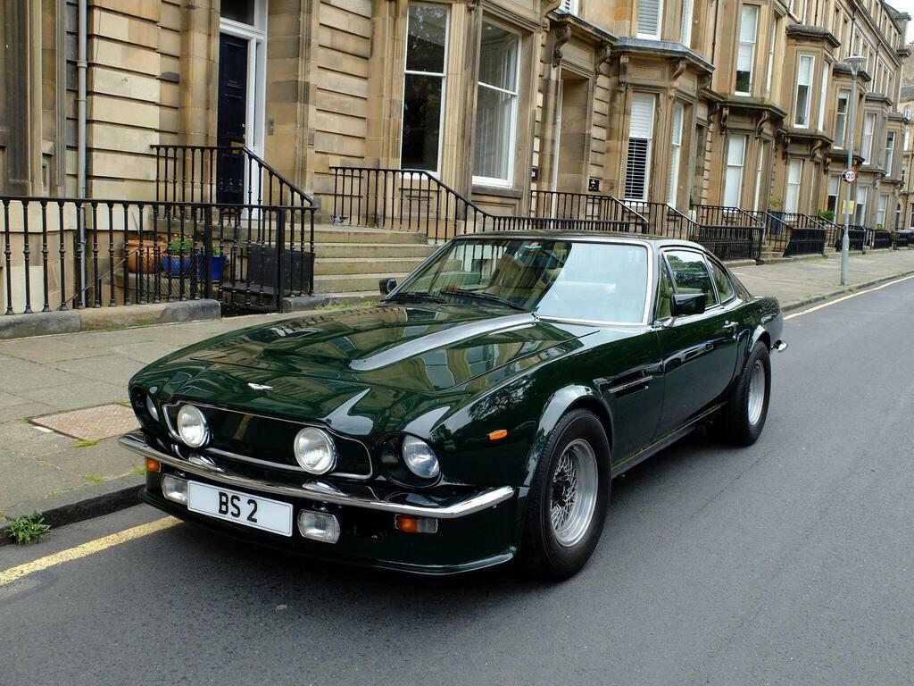 Aston Martin V8 Volante Green #2