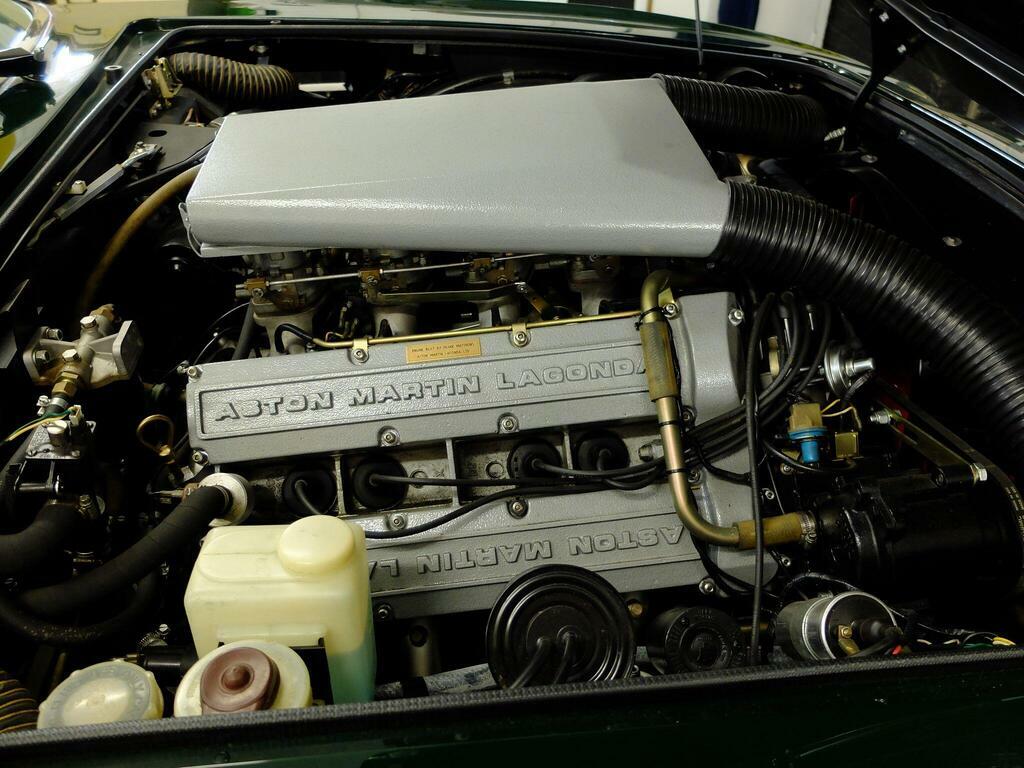 Aston Martin V8 Volante Green #36