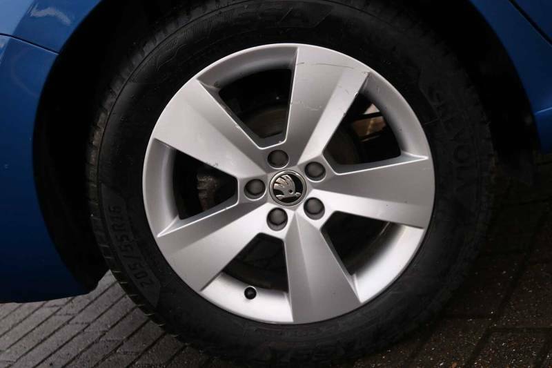 Skoda Scala 1.0 Tsi 95 Se - 2019 69 MT69YKF Blue #5