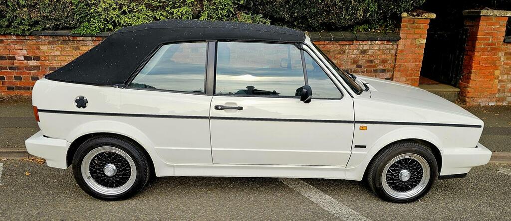 Volkswagen Golf 1.8 1990G White #2