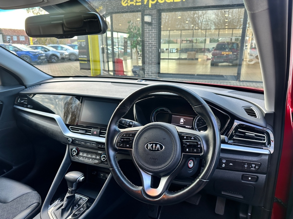 Kia Niro 1.6 Gdi Hybrid 2 Dct Estate SJ21VVC Red #2