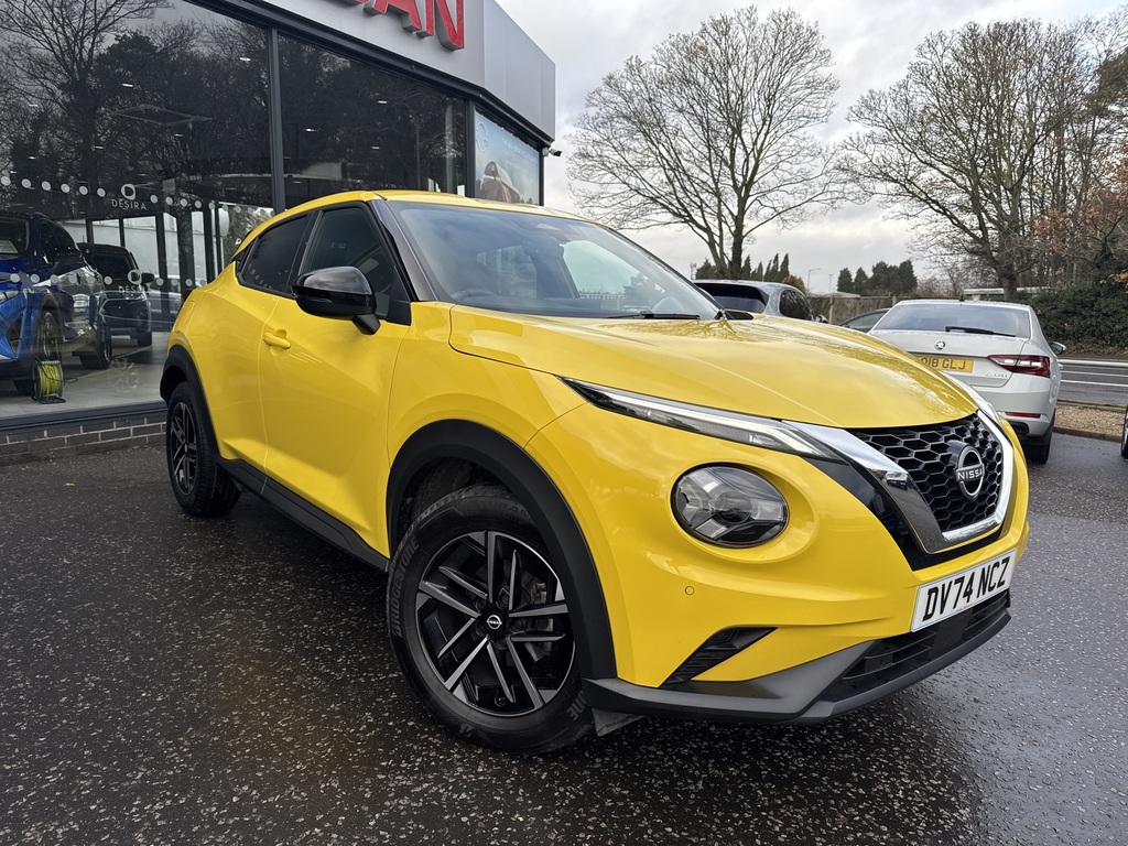 Nissan Juke 1.0 Dig-t N-connecta Dct Yellow
