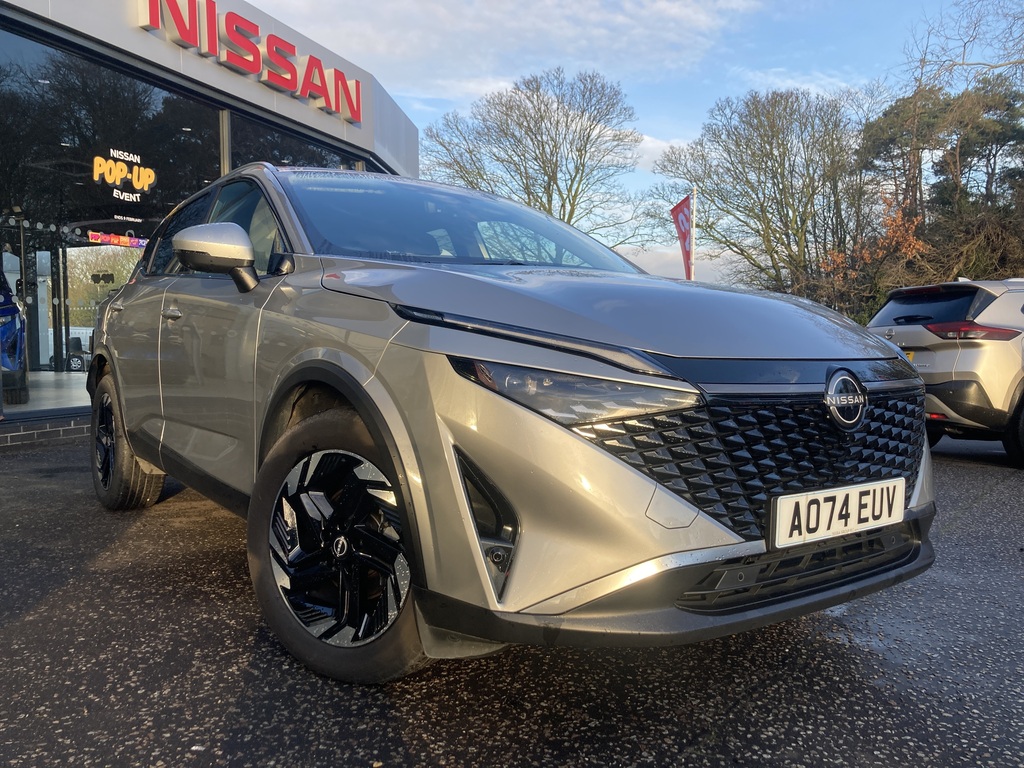 Nissan Qashqai 1.3 Dig-t Mh N-connecta Silver