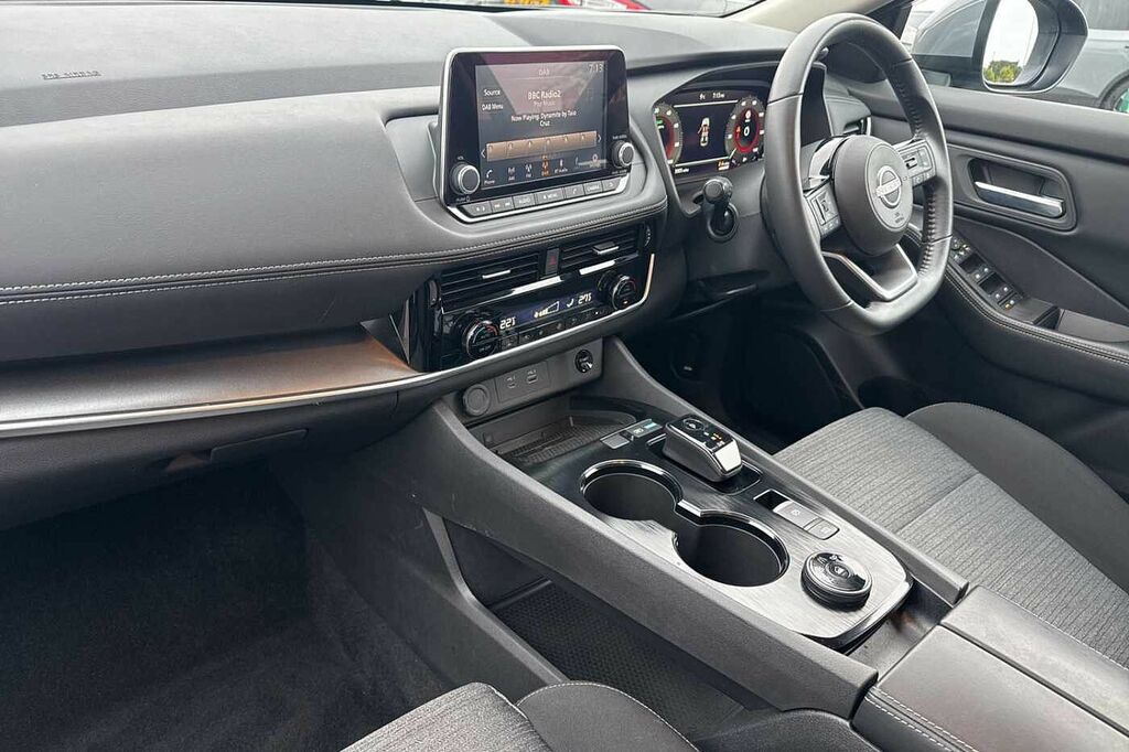 Nissan X-Trail 1.5 E-power E-4orce 213 Acenta Prem 7 St ML74UXJ Grey #2
