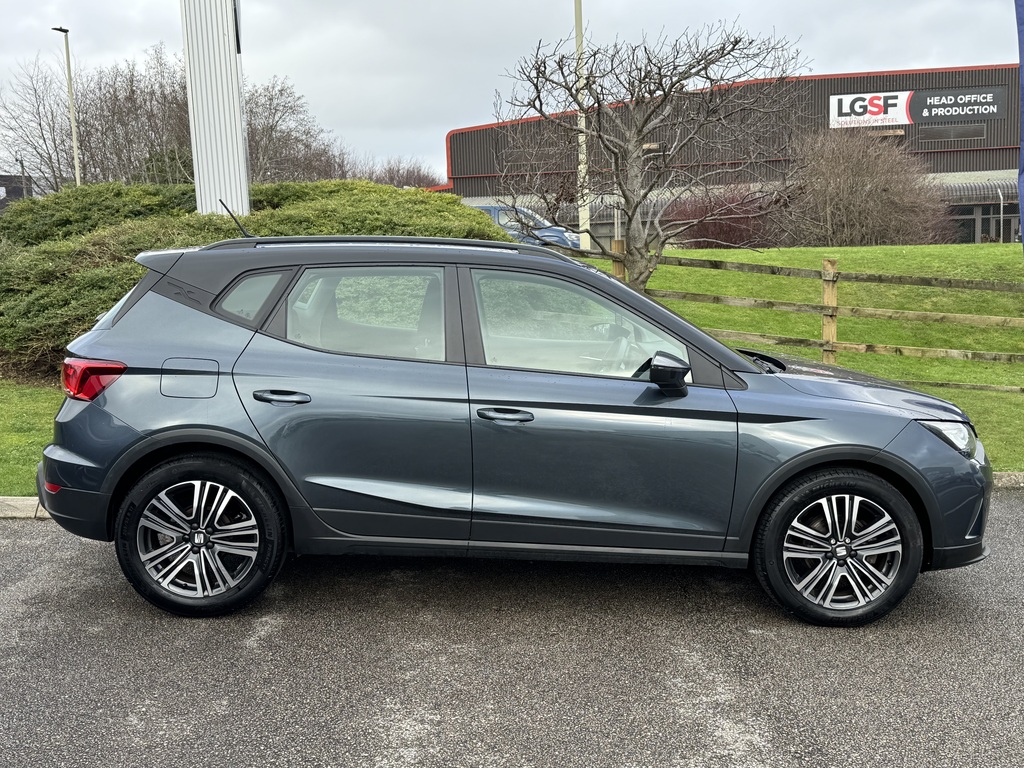 Seat Arona 1.0 Tsi 110 Se Technology Dsg YG23ZDX Grey #4