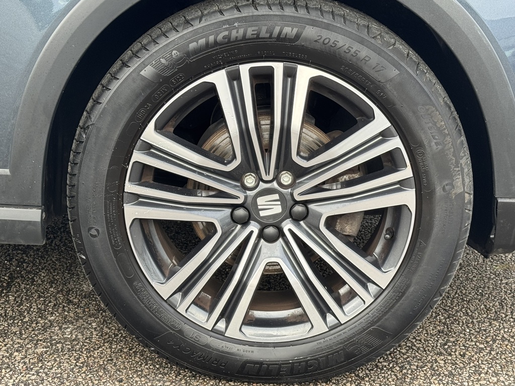 Seat Arona 1.0 Tsi 110 Se Technology Dsg YG23ZDX Grey #5