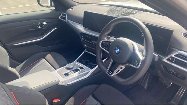 BMW 3 Series 320I M Sport Euro 6 WO25HKM White #6