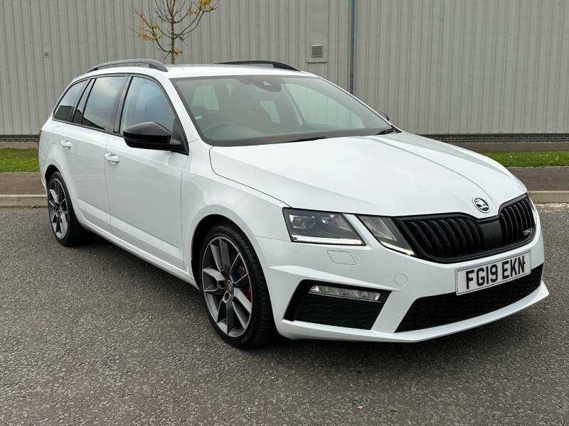Skoda Octavia 2.0 Tdi Cr Vrs Dsg 7 Speed Black Pack - 20 FG19EKN White #2
