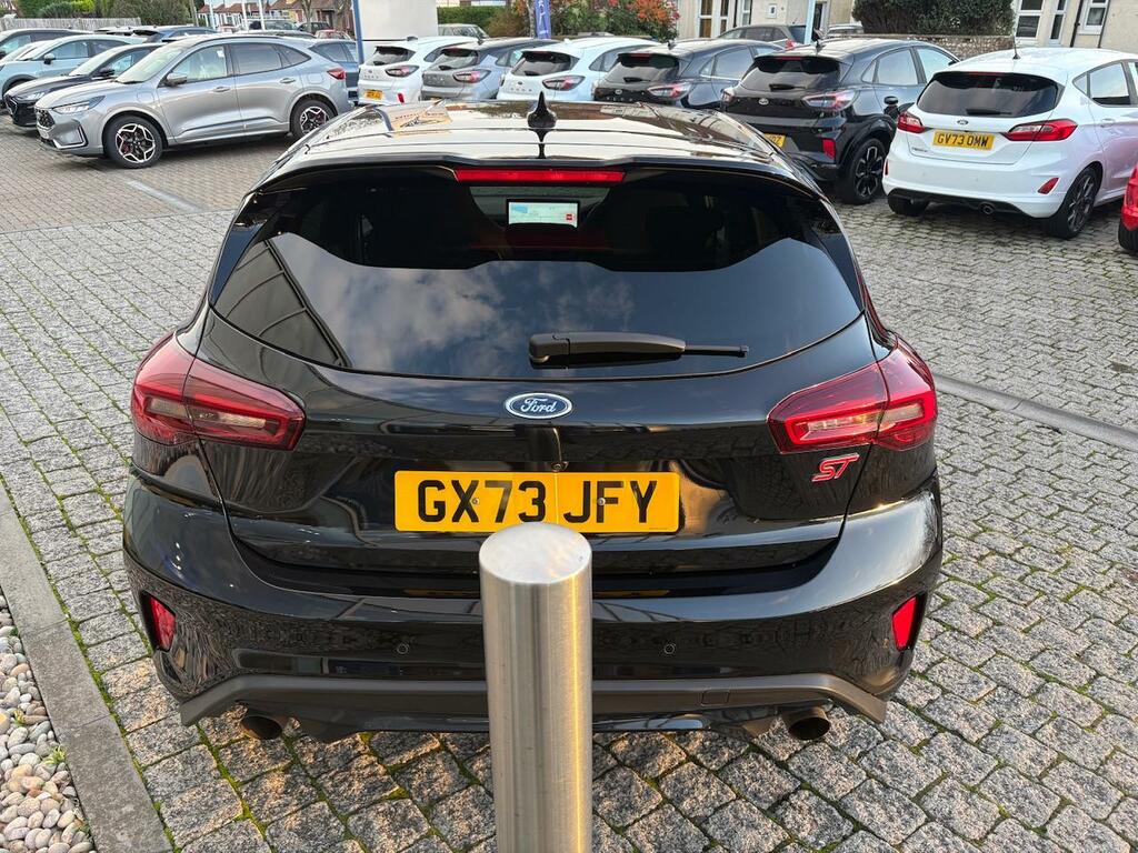 Ford Focus 2.3T Ecoboost St Hatchback Euro 6 Black #3
