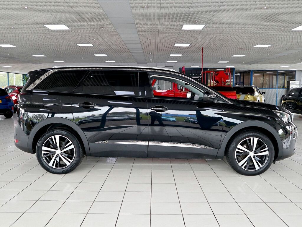 Peugeot 5008 1.2 Allure Puretech MA70YCM Black #6
