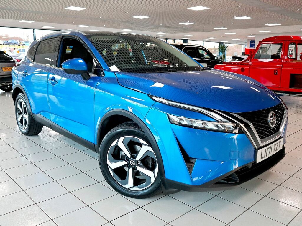Nissan Qashqai 1.3 Premier Edition Dig-t Mhev Blue