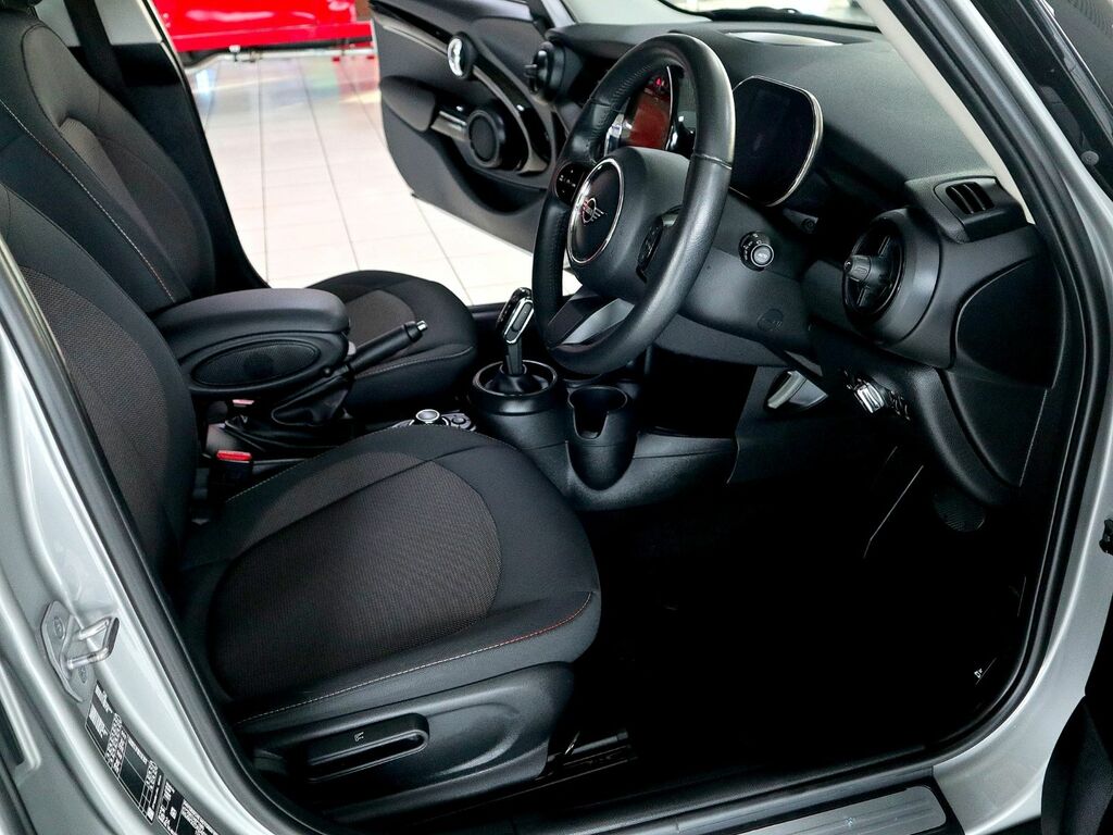 Mini Hatch 1.5 Cooper Classic Steptronic Silver #3