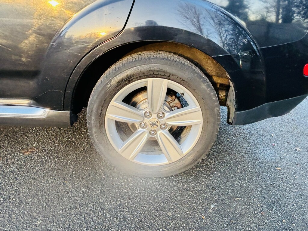 Peugeot 4007 Hdi Se Brown #32
